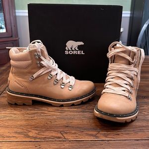 Sorel Women’s Lennox Hiker Waterproof Boots.